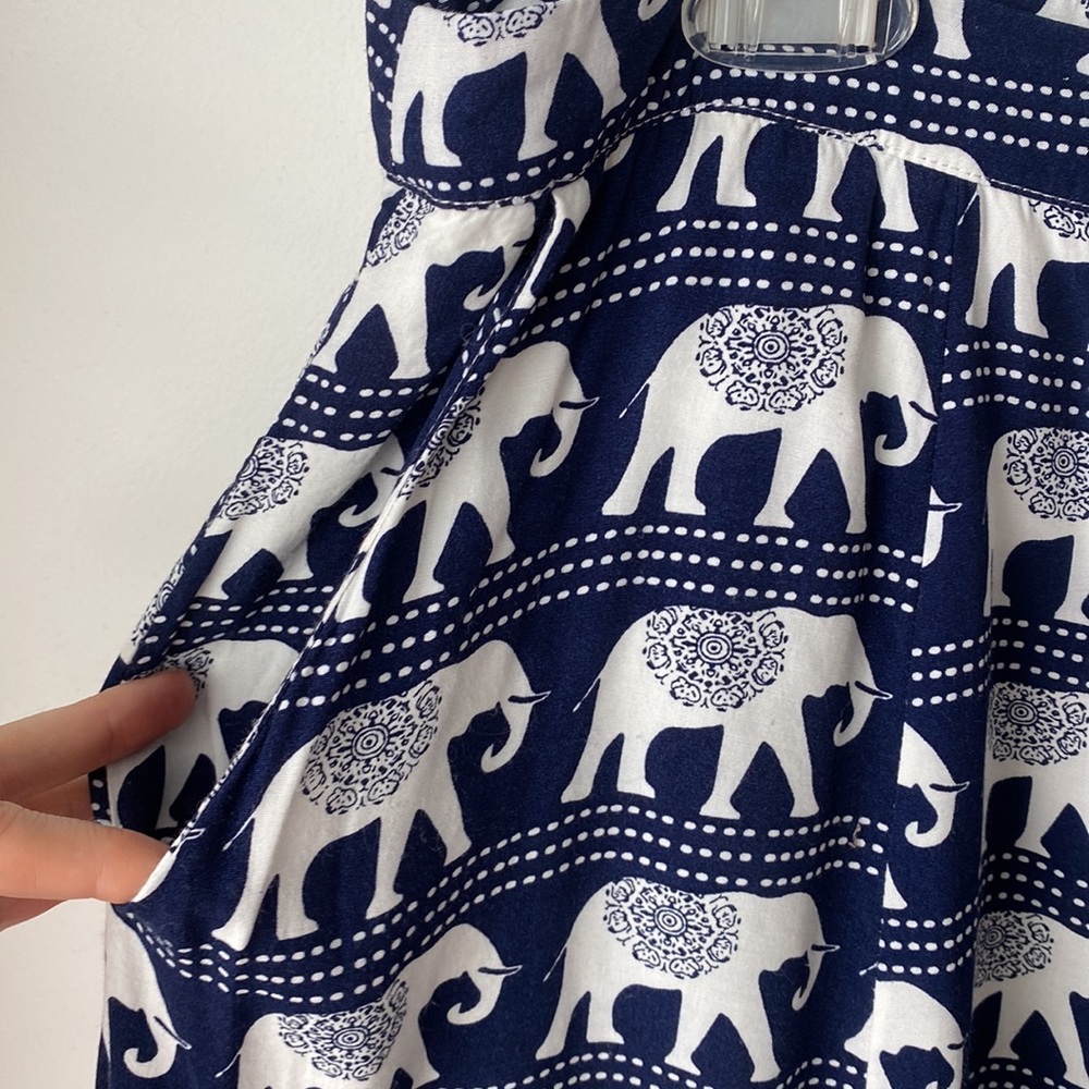 LAST CHANCE - De Collection Blue & White Elephant Midi Skirt - Picture 4 of 5